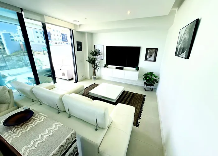 Higueron Skyview فوينخيرولا