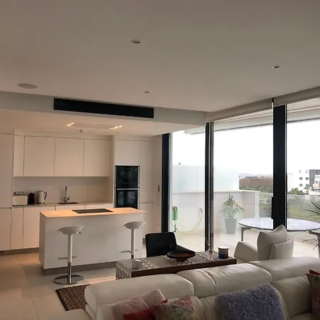 Higueron Skyview 푸엔히롤라